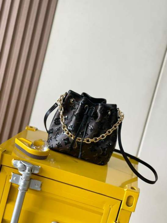 Picture of Louis Vuitton Handbags _SKUfw217038253fw